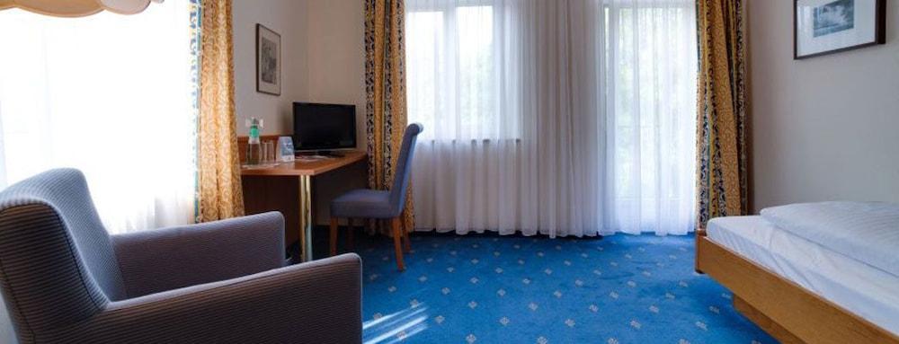 Hotel Johannisbad Bad Aibling Extérieur photo